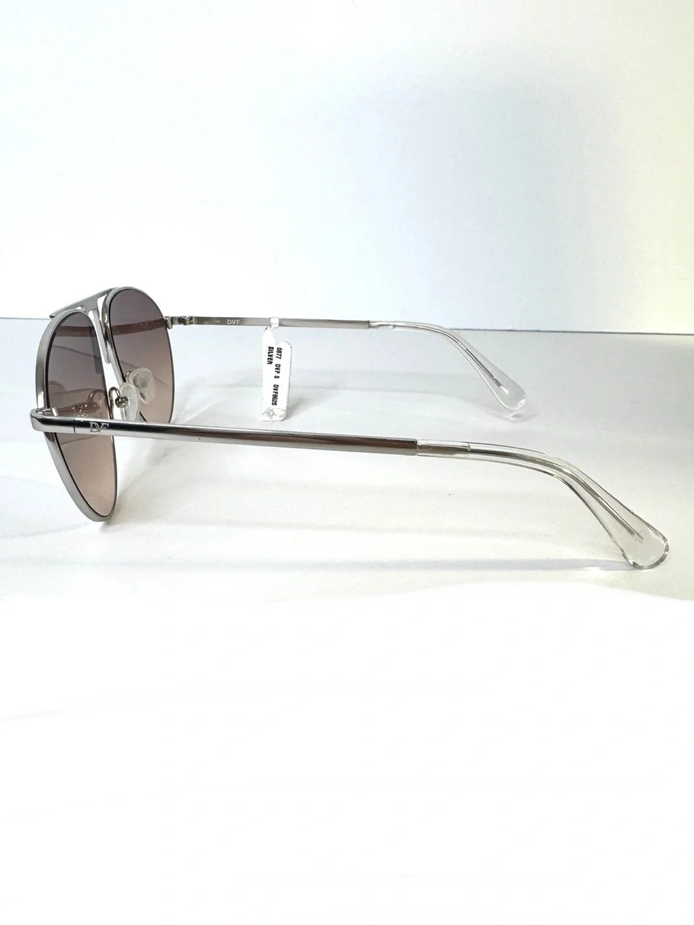 DIANE VON FURSTENBERG Silver Aviator NEW Sunglasses DVF 852S